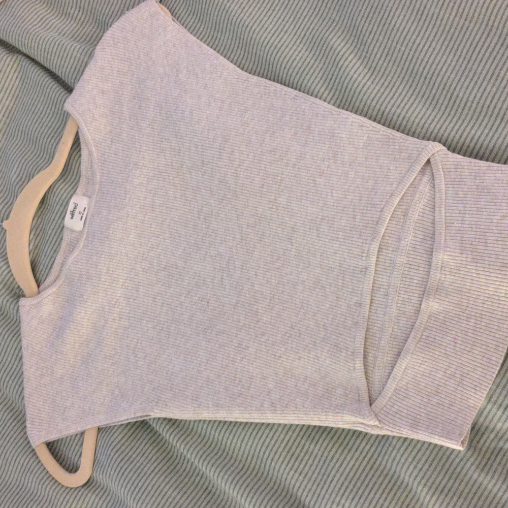 Aritzia Wilfred Cut Out Top